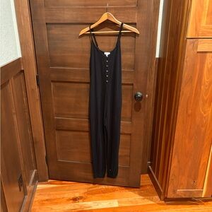 Colsie Black Jogger Romper